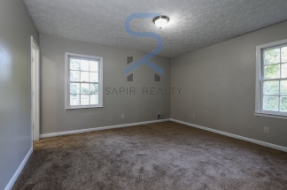 43 Country Square Way - Cozy Up This Fall With Our Latest Offers! Move in before September 15th and choose your reward: a $250 Amazon Gift Card or a 55 Smart TV!