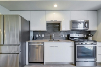 1800 E. 4th St Unit 303 - R15 - Pink Team