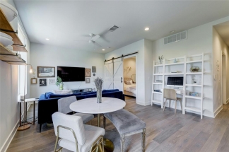 1800 E. 4th St Unit 303 - R15 - Pink Team