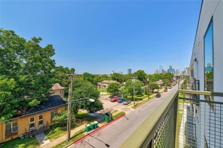 1800 E. 4th St Unit 303 - R15 - Pink Team