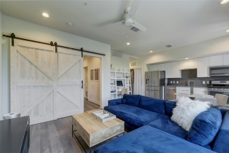 1800 E. 4th St Unit 303 - R15 - Pink Team