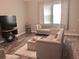 3 Bedroom Townhome with Great Updates!