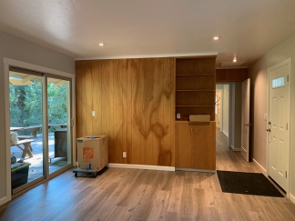 Tranquil Creek Side 1 Bedroom Single Family Home!