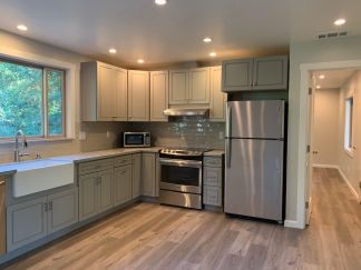 Tranquil Creek Side 1 Bedroom Single Family Home!