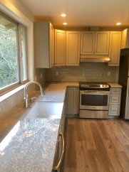 Tranquil Creek Side 1 Bedroom Single Family Home!