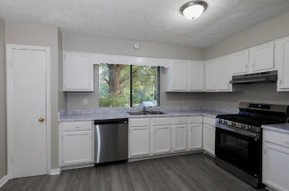 3069 Caliente Ln - Cozy Up This Fall With Our Latest Offers! Move in before September 15th and choose your reward: a $250 Amazon Gift Card or a 55 Smart TV!