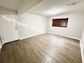 Charming 3 Bed Home with Modern Updates in Grandview