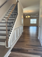AMAZING LOCATION, Fantastic 4 Bed Home, Internet Included, Available Now!