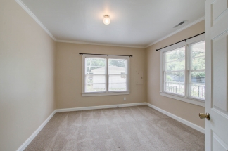 1833 Orangeburg St Unit A - Available Now!