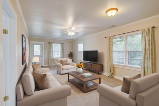 1833 Orangeburg St Unit A - Available Now!