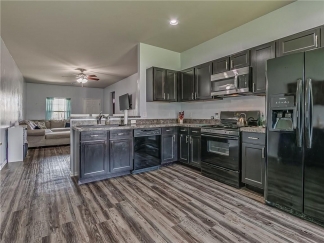 Absolutely Darling 4 Bed Home in Highly Desired Mustang Schools with Storm Shelter!!!