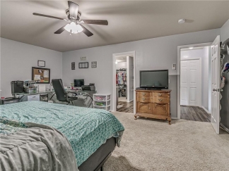 Absolutely Darling 4 Bed Home in Highly Desired Mustang Schools with Storm Shelter!!!