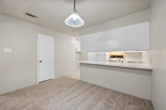 Central Arlington Duplex in Private Heavily Treed Cul-D-Sac