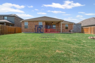 Spacious 4-Bed 2-Bath Modern Home