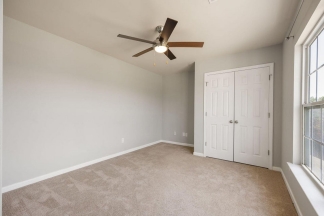 Your Perfect Moss Grove Retreat: Open Living, Screened Patio & Private Yard