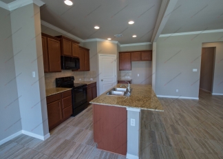 3 Bedroom- 2 Bathroom in Hills of Westwood