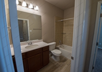 3 Bedroom- 2 Bathroom in Hills of Westwood