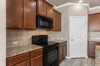 3 Bedroom- 2 Bathroom in Hills of Westwood