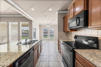 3 Bedroom- 2 Bathroom in Hills of Westwood