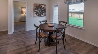 Beautiful Open Floor Plan – Built in 2022