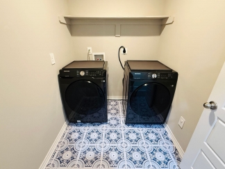 Available and Showing Now! Beautiful Open Floor Plan – Built in 2022