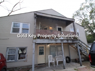 1 BR 1 BA Upstairs Apartment with ALL UTILITIES INCLUDED! (NO SECTION 8)