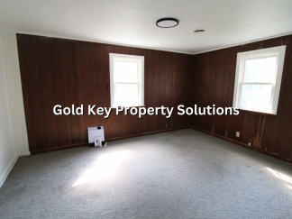 1 BR 1 BA Upstairs Apartment with ALL UTILITIES INCLUDED! (NO SECTION 8)