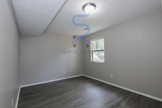 6683 Cameron Rd - Cozy Up This Fall With Our Latest Offers! Move in before September 30th and choose your reward: a $250 Amazon Gift Card or a 55 Smart TV!