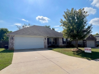 Beautiful 3 Bedroom Home in Southfield Heights Addition - Ask About Our Move In Special!