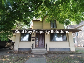 MUNCIE Huge 1 BR 1 BA Downstairs Apartment with Enclosed Front Porch (SECTION 8 APPROVED)