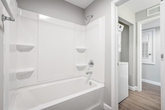 818 Saraland - 818 Saraland Boulevard South