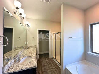 11464 Oak Alley Dr S