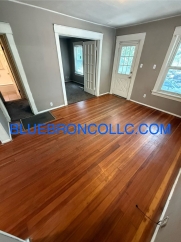 Beautiful house in Kansas City with a lot of character, come see it!
