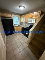 Beautiful house in Kansas City with a lot of character, come see it!
