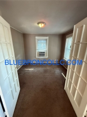 Beautiful house in Kansas City with a lot of character, come see it!
