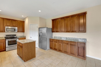 Spacious in Carolina Bay!