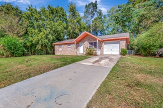 Lovely Ladson Brick Ranch!