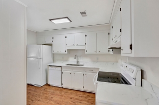 Lovely Ladson Brick Ranch!