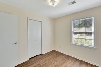 Lovely Ladson Brick Ranch!