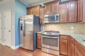 Spacious Mt. Pleasant Townhome!