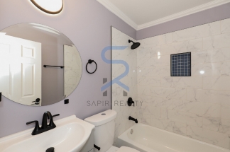 Move in before November 15th and choose your reward: a $250 Amazon Gift Card or a 55 Smart TV!