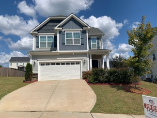 AMAZING LOCATION, Fantastic 4 Bed Home, in Garner NC, Available Now!