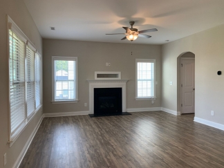 AMAZING LOCATION, Fantastic 4 Bed Home, in Garner NC, Available Now!