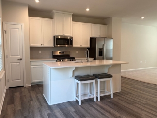Amazing 3 Bedroom Townhome in North East Raleigh, Available Now!