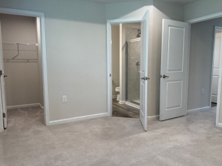 Amazing 3 Bedroom Townhome in North East Raleigh, Available Now!
