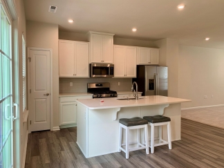 Amazing 3 Bedroom Townhome in North East Raleigh, Available Now!