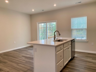 Amazing 3 Bedroom Townhome in North East Raleigh, Available Now!