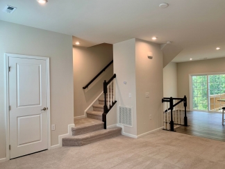 Amazing 3 Bedroom Townhome in North East Raleigh, Available Now!