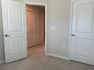 Amazing 3 Bedroom Townhome in North East Raleigh, Available Now!