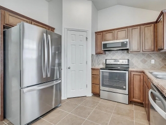 Available and Showing Now!  18-Month Lease Offer!!